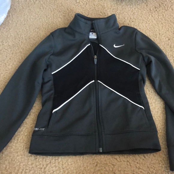 Child Nike zip up - Picture 1 of 2